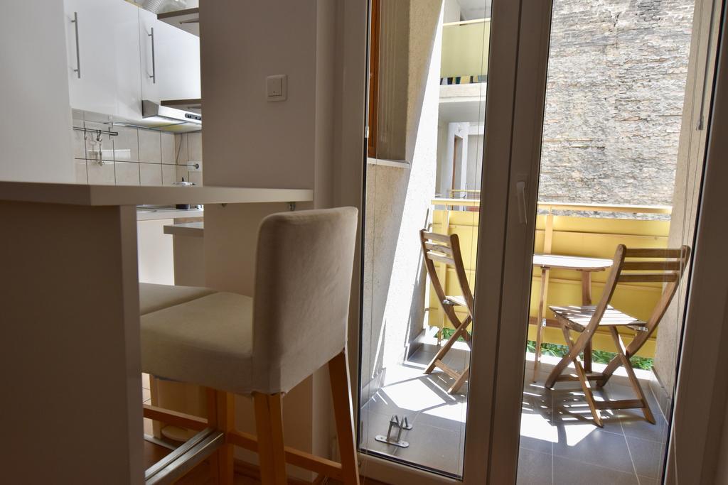 Central Studio Boulevard Budapest Extérieur photo