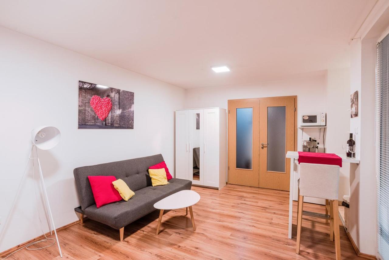 Central Studio Boulevard Budapest Extérieur photo